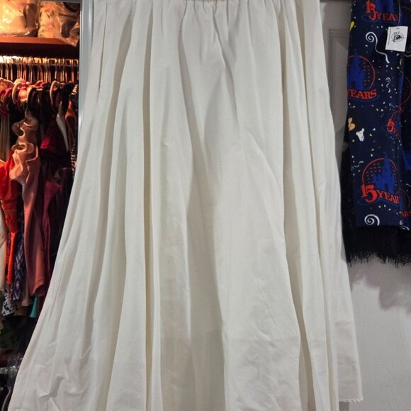 Uniqlo White A-Line Skirt - Picture 5 of 7